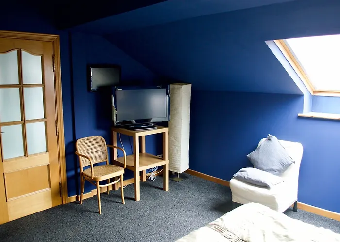 1 Bedroom Apartment With Balcony